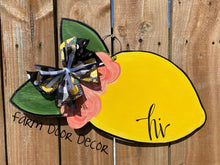 Load image into Gallery viewer, Spring door hanger, lemon door hanger, lemon decor
